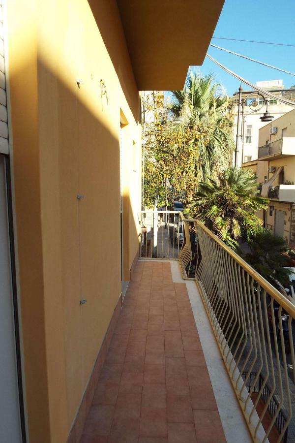 Cefalu Studio Room And Apartments 외부 사진